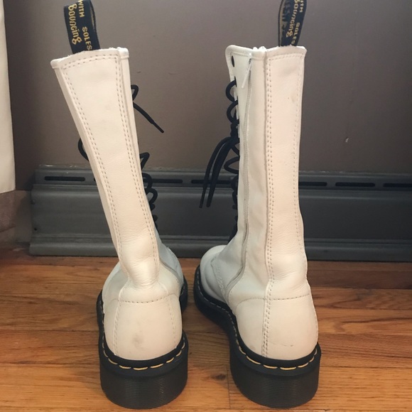 Dr. Martens additional photos - Picture 2 of 2